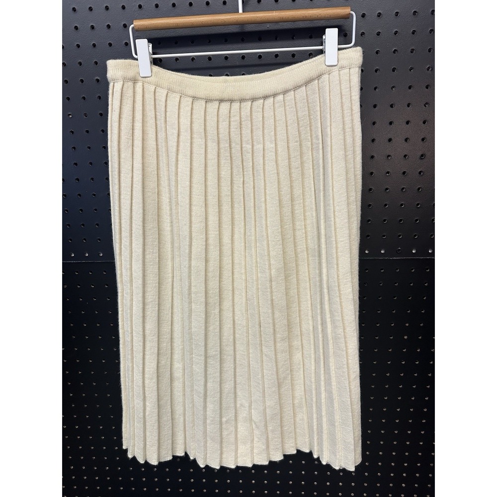 Vintage Courrèges Paris Pleated Knit Wool Skirt Made in‎ Italy Size M